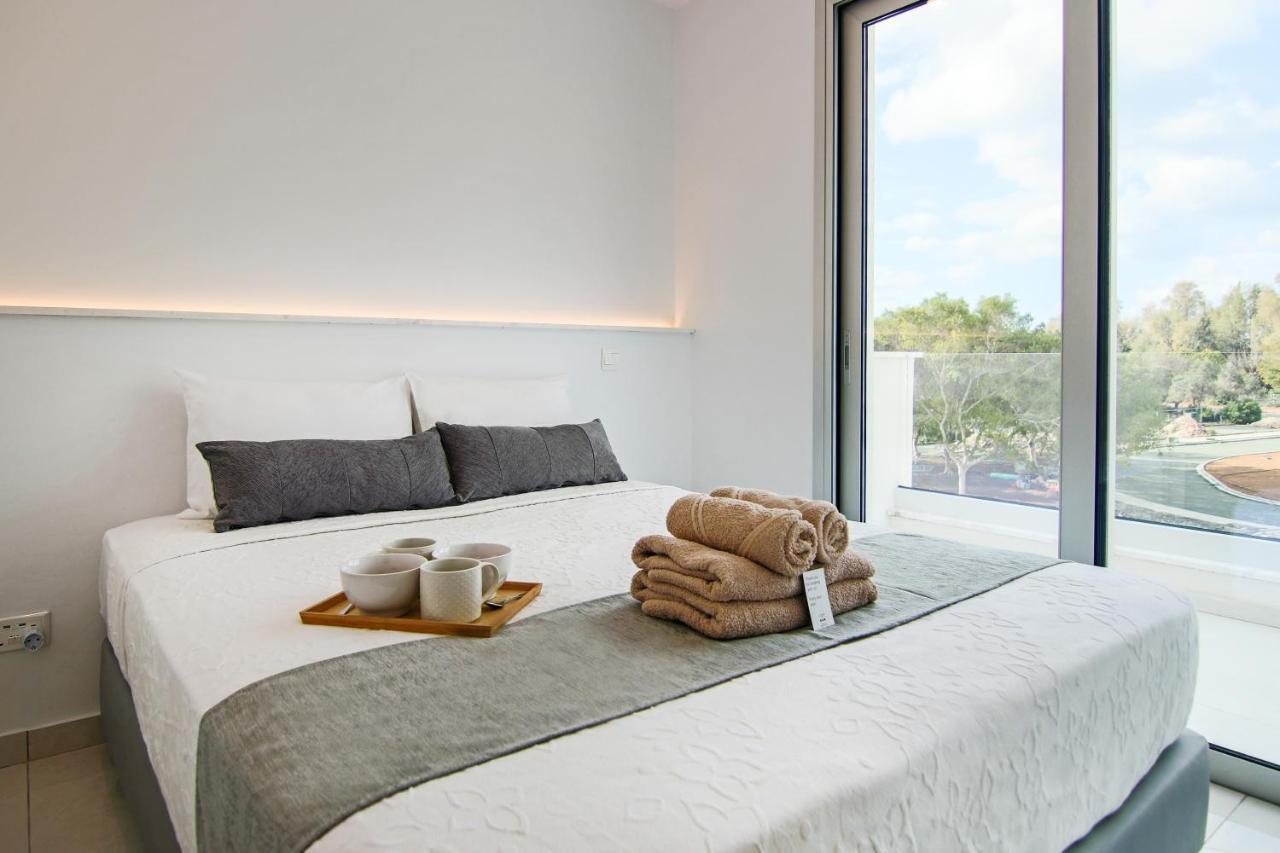 Apartamento Phaedrus Living - Seaside Executive Flat Harbour 101 Paphos Exterior foto